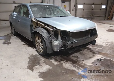 2011 Toyota Avalon z USA, uszkodzony, nr VIN 4T1BK3DB8BU418717